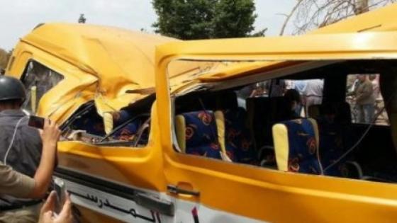 مصرع طفلة وإصابة طفل في حادثة لسيارة للنقل المدرسي