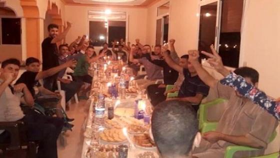 الحسيمة.. هكذا احتفل شباب “آيت قمرة” بالمعتقلين المستفيدين من العفو الملكي