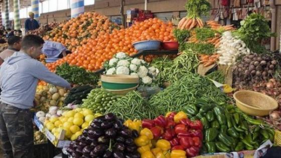 جمعيات اسبانية تحارب الخضروات والفواكه المغربية