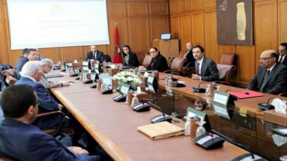 الحكومة تقر 2000 درهم لفاقدي الشغل عبر الضمان الاجتماعي