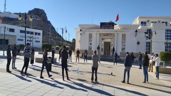 تنسيقية المعطلين بميضار تعود للشارع مجددا في وفقة احتجاجية.. وتتوعد بالتصعيد