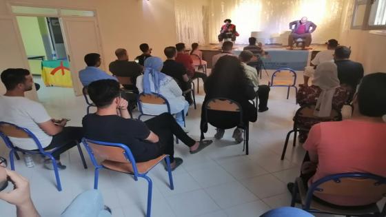 جمعية ثازيري باتسافت تنظم عرض مسرحي بعنوان ” awar n djiret “