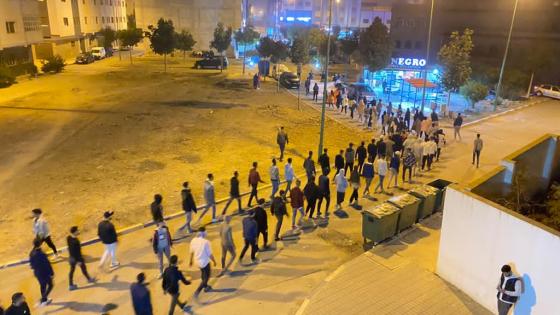 بالصور… فصيل الطلبة القاعديين بكلية سلوان يفتتح أيامه الثقافية بتظاهرة تنديدية