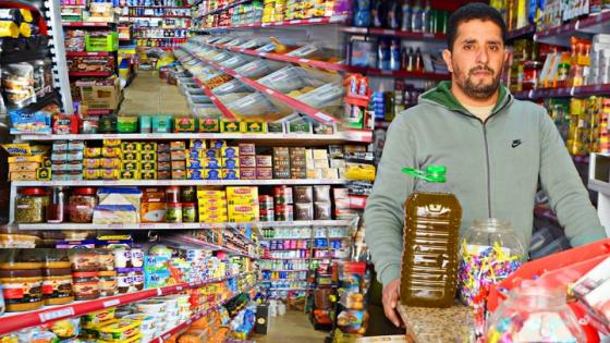 محل “فيصل ابركان” للمواد الغذائية يقدم لزبنائه أجود التوابل والتمور بالجملة والتقسيط