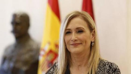 بسبب شكوك حول طريقة حصولها على “الماستر”.. رئيسة مدريد تقدم استقالتها