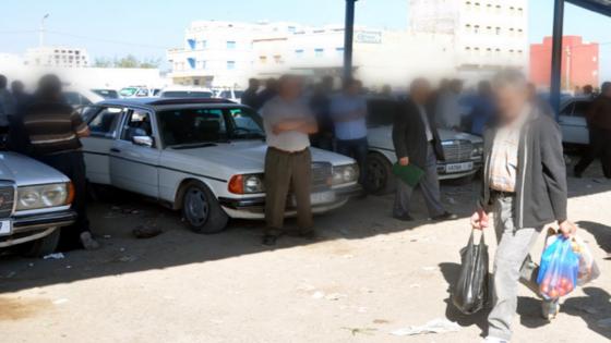 قبل أيام من عيد الاضحى.. مسافرون يتعرضون للابتزاز من طرف سائقي طاكسيات بالناظور