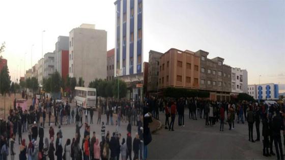 طلبة بسلوان ينظمون شكل إحتجاجي تضامنا مع الجماهير الشعبية بمدينة جرادة