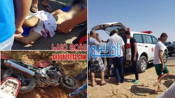 بالصور.. تعرض ثلاثة شبان لحادثة سير خطيرة بجماعة امهاجر ونقل أحدهم إلى المستشفى على متن سيارة لنقل البضائع