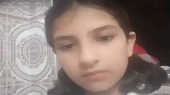 العثور على طفلة القصر الكبير المختطفة وعودتها سالمة إلى أهلها