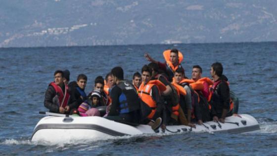 أبحروا من سواحل طنجة.. حوالي 50 مهاجرا مغربيا يصلون إسبانيا على متن قارب للهجرة السرية